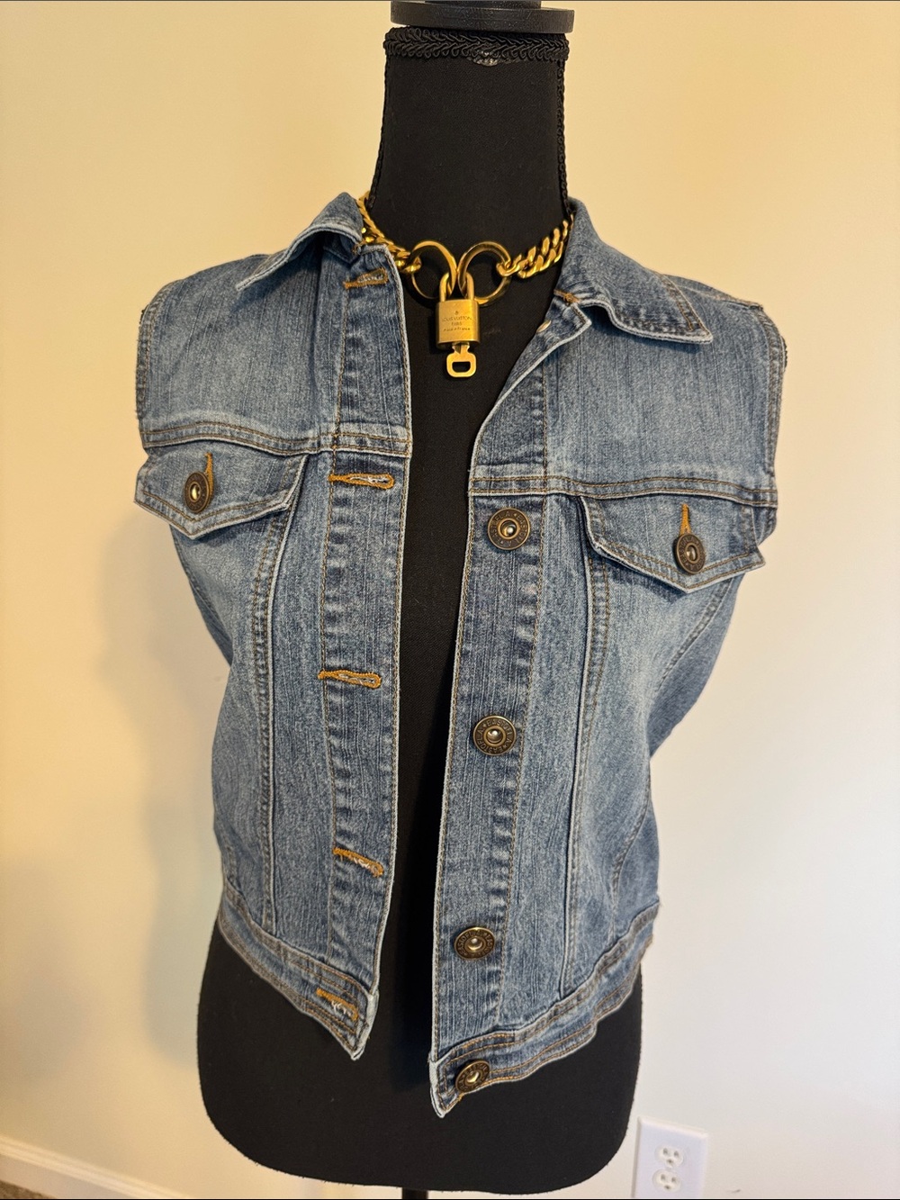 East of LA Classic Light Wash Denim Vest S